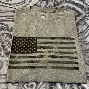 City Street Gray T-Shirt With Camo Flag.